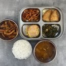 숲속의 앨리스 | 8월