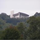 [외국성당] 롱샹성당(프랑스의 작은 시골 마을에 있는 성당) 이미지