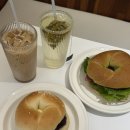 수성구청역 1번 출구 앞 | [대구/범어동] 여유롭게 즐기기좋은 “프렌데레 베이글” 베이글, 베이글샌드위치 솔직후기