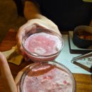 느린마을 양조장 부산서면점 | 서면 핫플 딸기 막걸리 술집 안주가 맛있는 느린마을양조장 부산서면점
