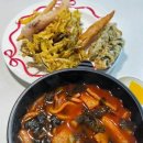 신전떡볶이연동 | [제주 연동] 너구리 매점 미역 떡볶이, 모듬 튀김 제주 이색 떡볶이 맛집 배달 후기