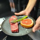 풍부한 육향과 부드러운 식감을 느낄 수 있는 한우 맛집 5곳 이미지