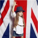 4살짜리 러시아 모델 `밀라나 쿠르니코바` 이미지