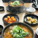 경기도 수원시 팔달구 경수대로466번길 52 (인계동) | [수원 얼큰한 뼈해장국] 24시 맛집 ⏰ | 인계동 국밥