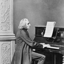 피아니스트 이미지