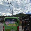 땅뫼산산책로변 공중화장실 | 황토 흙길이 건네는 다정한 위로 : 회동수원지 둘레길 회동호 역사 그곳 오륜대와 땅뫼산 황토숲길 걸으며
