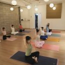 힐링요가&폼롤러 이미지