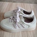 신발 조형물 | 파주 신세계 아울렛 신발 쇼핑 후기｜아디다스 삼배·가젤 인도어 사이즈 팁