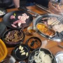 신깡통뒷고기 - 김해시 율하3로 49 | 신깡통뒷고기