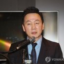 與, 정봉주 &#39;목발경품&#39; 사과 진위 논란에 &#39;허위사실 유포&#39; 고발(종합) 이미지