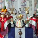 꽃과 바늘과 실타래 이미지