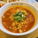 토마토김밥 이미지