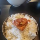 훌랄라치킨 이미지