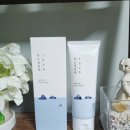 (주)피랩파트너스 | 각질 제거제 잘못 쓰면 피부 망가져요 라운드랩 1025 독도 필링젤 써본 후기