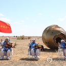 Space-hand 이미지