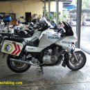 싱가폴의 경찰 오토바이 이미지