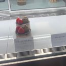 고향의봄길 | 남양 두바이 케이크 맛집 [고향의 봄 베이커리 카페]