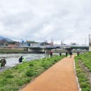 유림농건재백화점 이미지