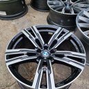 BMW G70 i7 908M 21인치 순정품휠 리어휠1개 이미지