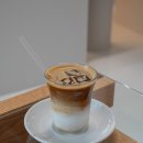 슬로우모스테디커피