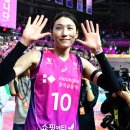 미소짓는 체육관 이미지