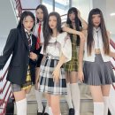 뉴진스, 데뷔 4주년 기념하며 '4인조 단체' 사진 공개한 의외의 배경