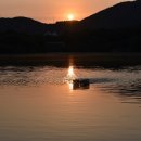 호수의아침 이미지