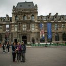 Louvre Museum 이미지