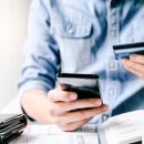 우산 우산수영장 앞 이미지