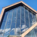 CAFE DE 220VOLT | [강원/춘천] 레고덕후 피규어덕후가 좋아할 춘천 커피맛집 카페추천 cafe de 220volt