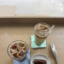 [청주 복대동 카페] 공간시필, 몇 번을 가도 또 가게 되는 이유