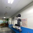 스케이트 대여실 옆 이미지