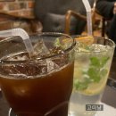 하늘다방 | 작업하기 좋은 카페 신촌 독수리다방 방문 후기