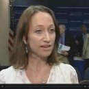 [VOA 영어뉴스] More Oil Captured from Spill in Gulf of Mexico, But BP Well Still Leaks 이미지