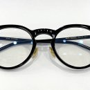 라운드 안경원 이미지