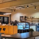 약수도서관 | 약수역 늦게까지 하는 카페 [콘웨이커피] 말차라떼, 딸기케이크