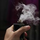 “전자담배 피우면 징역”… 처벌 수위 강화한 싱가포르 이미지