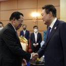 [속보] 尹과 악수한 캄보디아 총리, 아세안 정상회담 후 확진 이미지