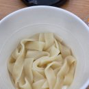 GS25독산쌈지점 | CU 편의점 3월 신상 꾸덕납작누들 숯불치킨 매콤로제 꾸Duck납작누들 CJ 제일제당 컵라면 GS25