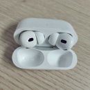 에어팟 프로 2세대 USB-C 심층 분석: H2칩 기반 혁신과 전작 비교로 본 &#39;완성형&#39; 무선 이어폰
