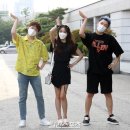 띠용