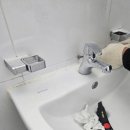 법동주공2단지아파트 | 대전 줄눈 시공 욕실 곰팡이 때 모두 제거 예쁜 색상으로 교체했더니 새집 됐어요 법동 주공 2단지 아파트