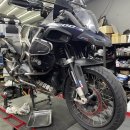 더타이어샵 남구점 | BMW 1200GS ADV 미쉐린 아나키로드 타이어교환