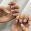 홍익사회서비스 | 홍대입구역 네일아트샵 가성비 좋은 이달의아트 추천 딸기네일