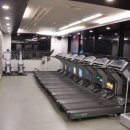 휩스 휘트니스클럽 이미지