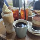벙커힐 | 파주 대형 카페 빵 맛집 [벙커힐] 아인슈페너 솔직후기