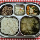 7월11일(목요일)석식:백미밥,얼갈이된장국, 쇠고기장조림,감자당근볶음,백김치 이미지