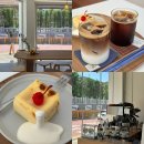 커피42 | 밤리단길 카페 추천, 오픈런하기 좋은 통창 감성카페 시나몬커피·치즈케이크 후기