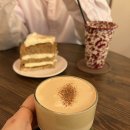 (주)이머져스 | 장안동카페 누스 크리스마스 트리 맛집 주차가능