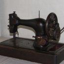 재봉틀 이미지